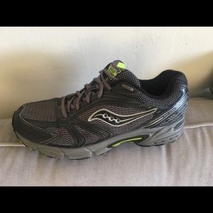 Like New Saucony Athletic Shoes